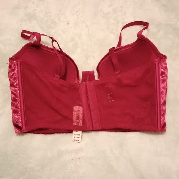 NWT VS Bra - Picture 2 of 4